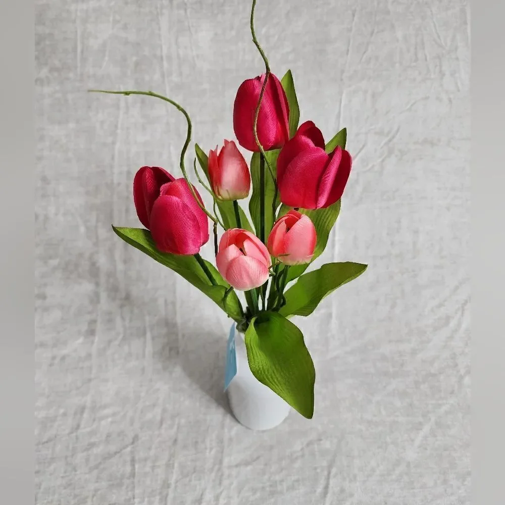 Rose Red Real Feel Tulip Arrangement in Glass Pot, 16